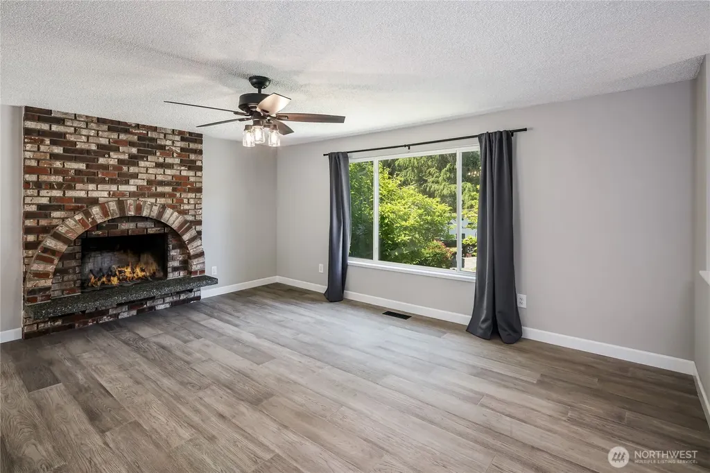 23621 36th Place W Brier WA 98036