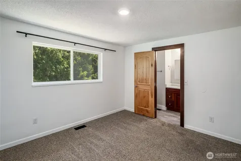 23621 36th Place W Brier WA 98036