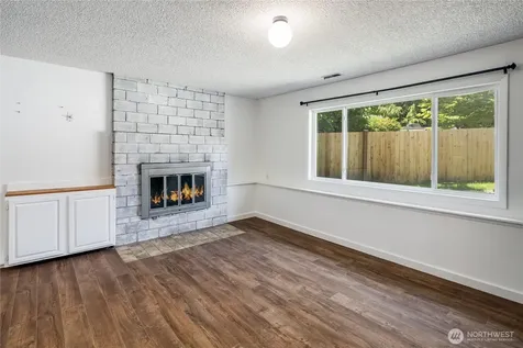 23621 36th Place W Brier WA 98036