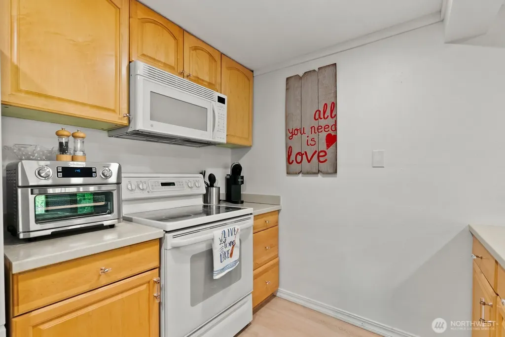 1024 Mountain View Boulevard S Spanaway WA 98387