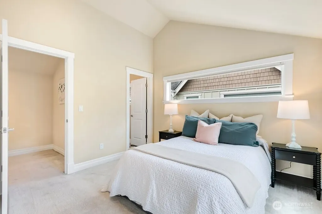 1137 26th Avenue Seattle WA 98122