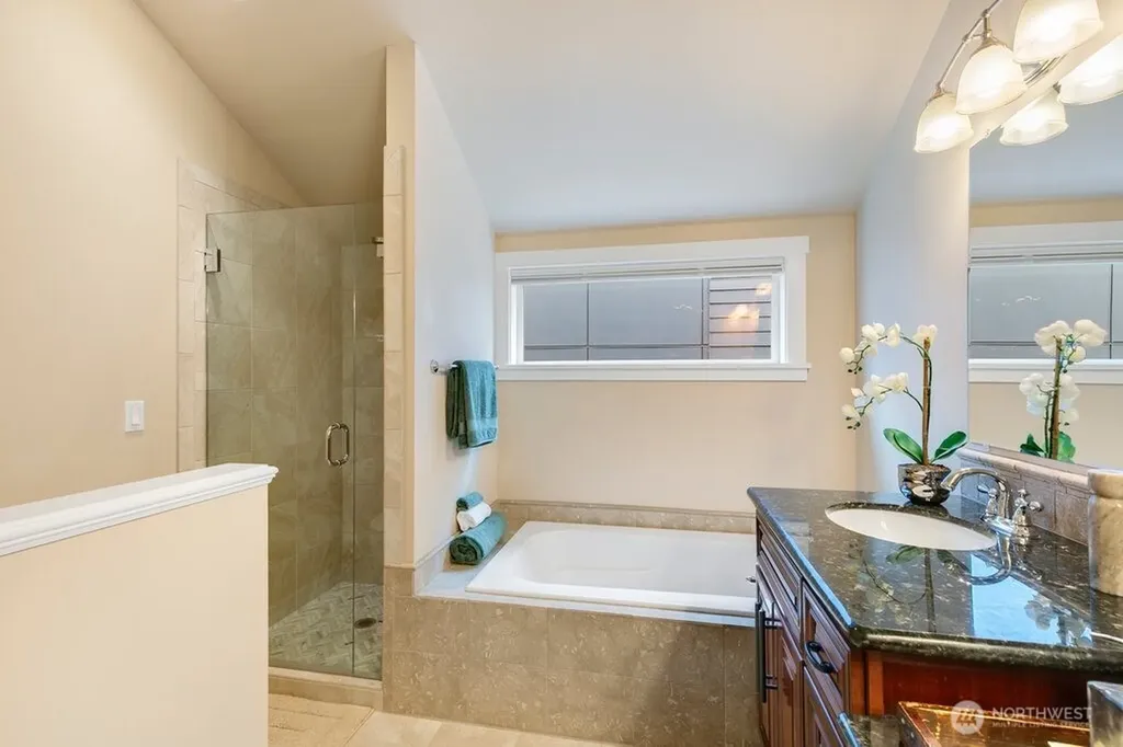 1137 26th Avenue Seattle WA 98122