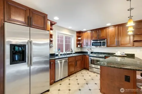 1137 26th Avenue Seattle WA 98122