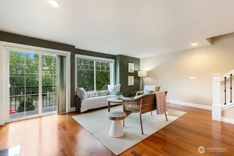 1137 26th Avenue Seattle WA 98122