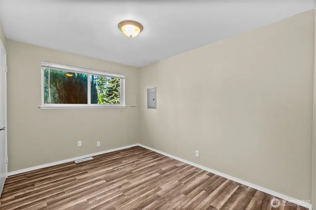 20414 20th Place W Lynnwood WA 98036