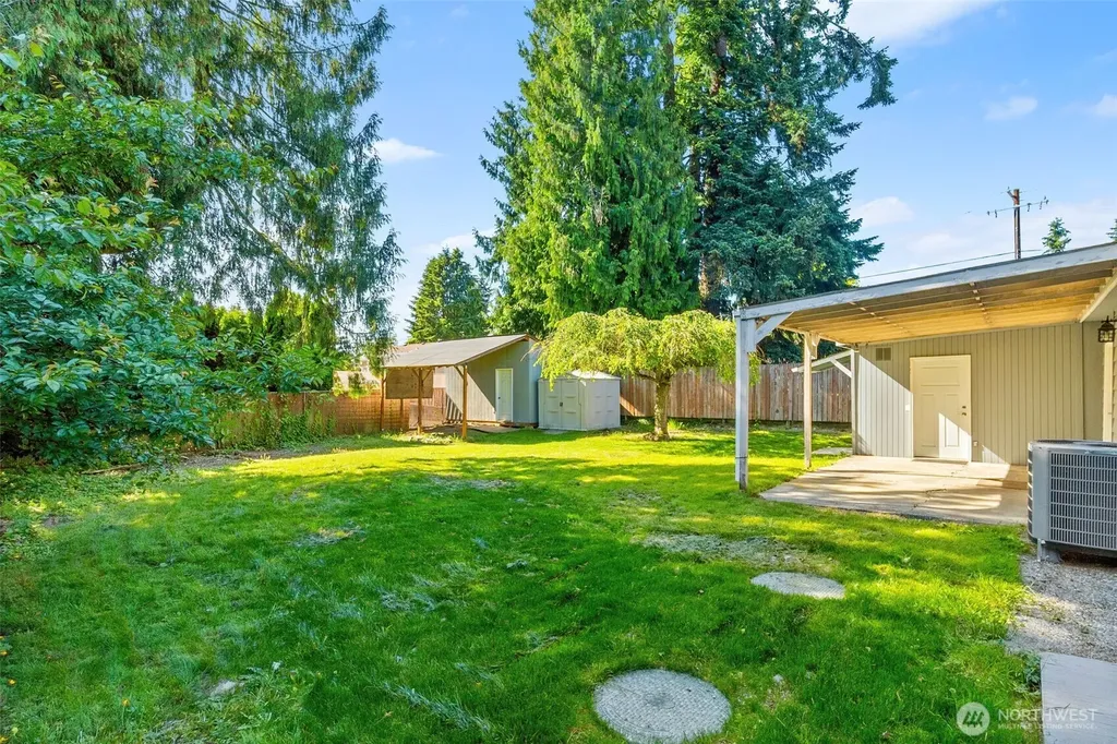 20414 20th Place W Lynnwood WA 98036