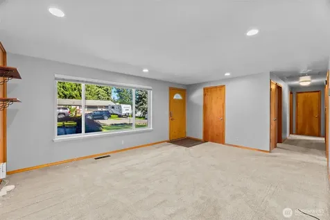 20414 20th Place W Lynnwood WA 98036