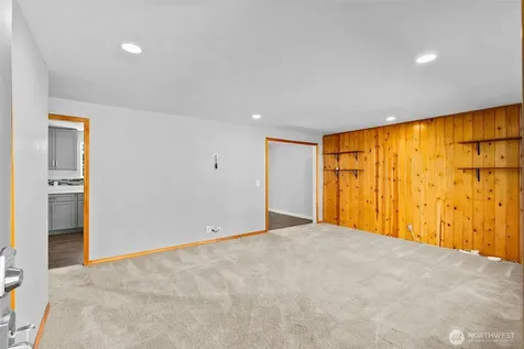 20414 20th Place W Lynnwood WA 98036