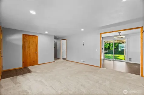 20414 20th Place W Lynnwood WA 98036