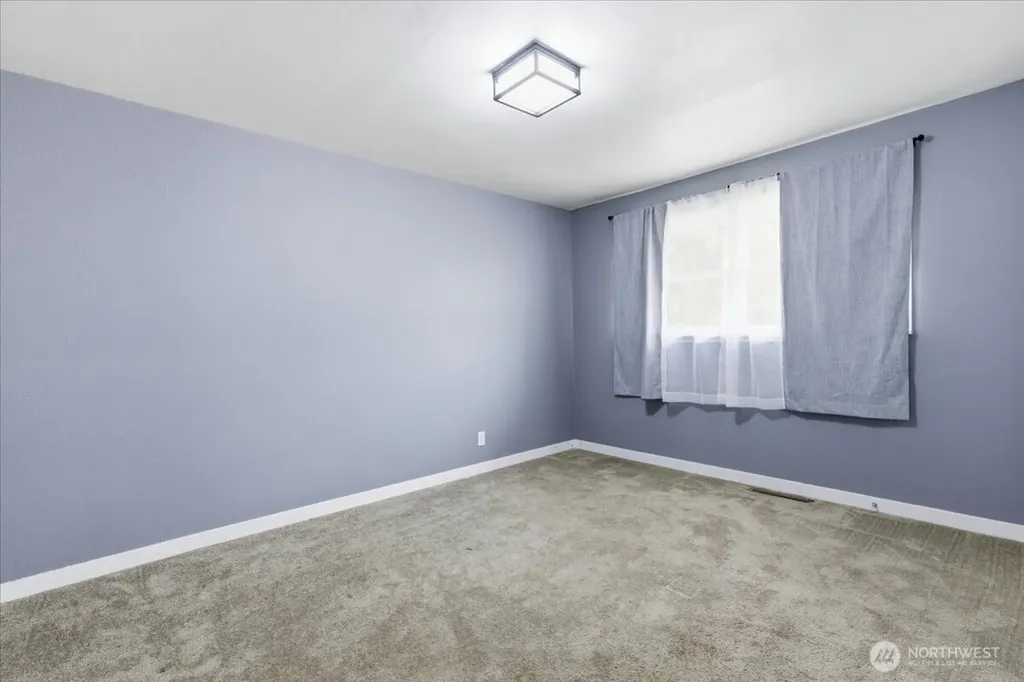 262 N Earl Road Moses Lake WA 98837