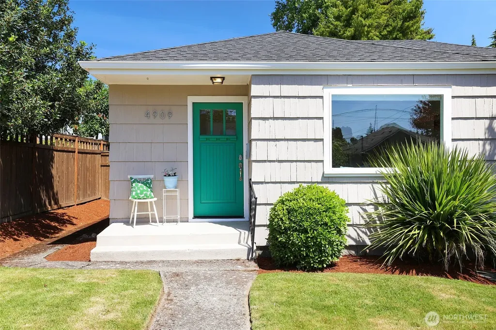 4909 N 25th Street Tacoma WA 98406
