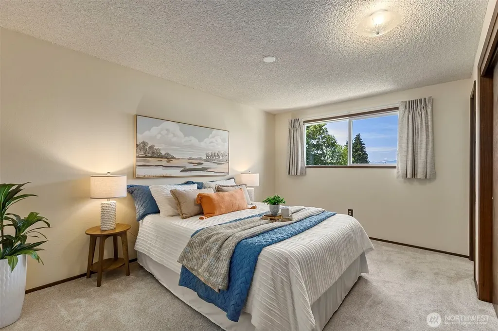 911 Chestnut Street Bremerton WA 98310