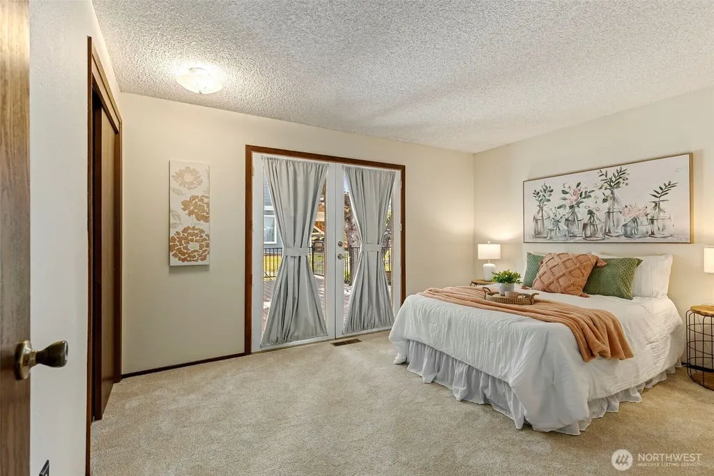 911 Chestnut Street Bremerton WA 98310