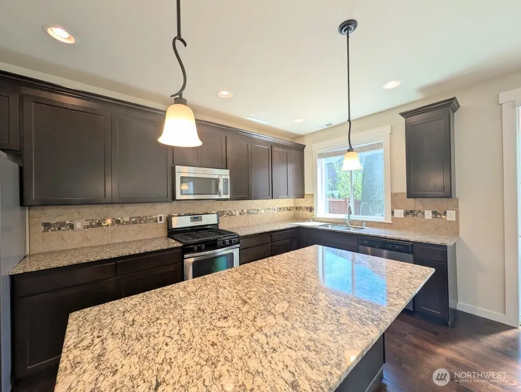 1830 145th Street SW Lynnwood WA 98087