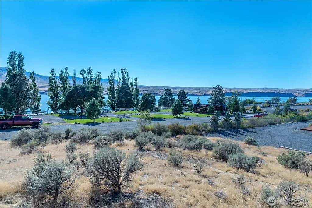 407 Island View SW Mattawa WA 99349