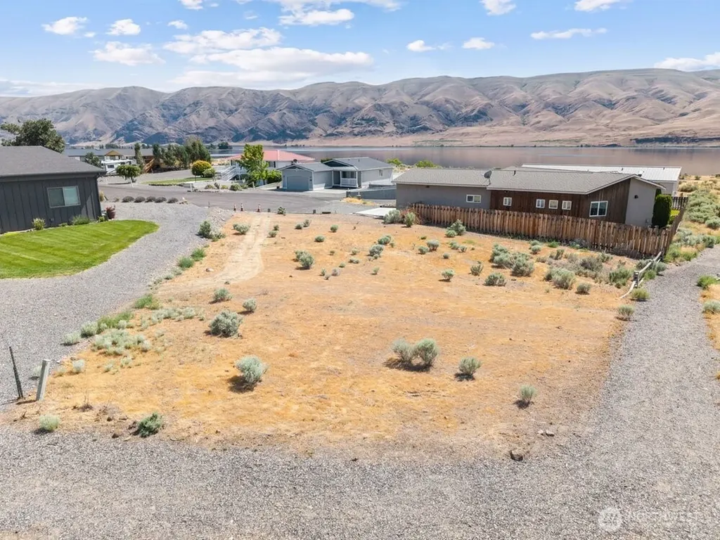 407 Island View SW Mattawa WA 99349