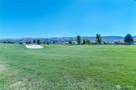 407 Island View SW Mattawa WA 99349