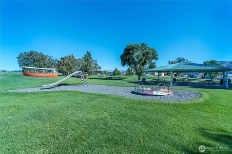 407 Island View SW Mattawa WA 99349