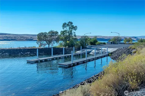 407 Island View SW Mattawa WA 99349