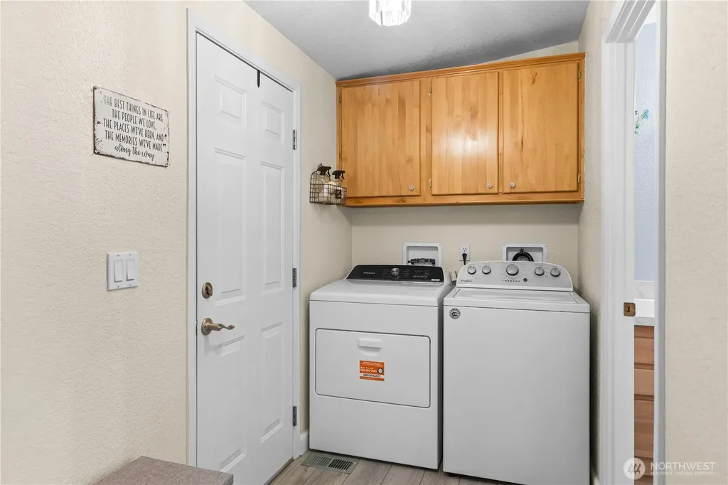 14727 43rd Avenue NE Marysville WA 98271
