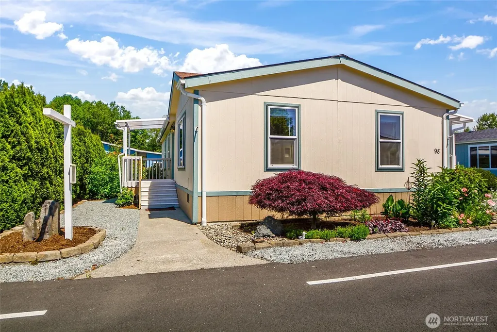 14727 43rd Avenue NE Marysville WA 98271