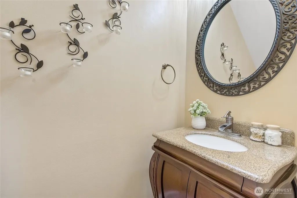 5405 Braywood Lane SE Olympia WA 98513