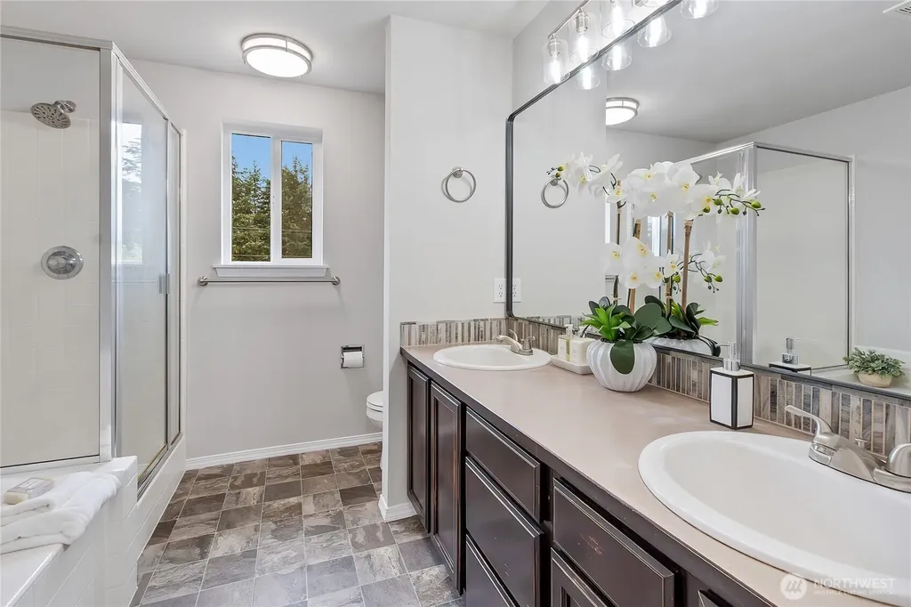 5405 Braywood Lane SE Olympia WA 98513