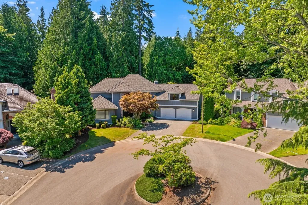 21603 NE 22nd Court Sammamish WA 98074