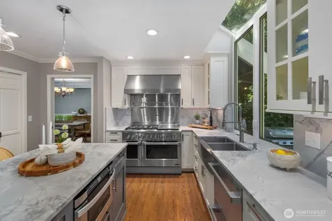 21603 NE 22nd Court Sammamish WA 98074