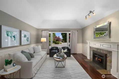 21603 NE 22nd Court Sammamish WA 98074