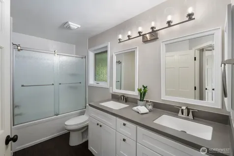 21603 NE 22nd Court Sammamish WA 98074