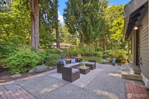 21603 NE 22nd Court Sammamish WA 98074