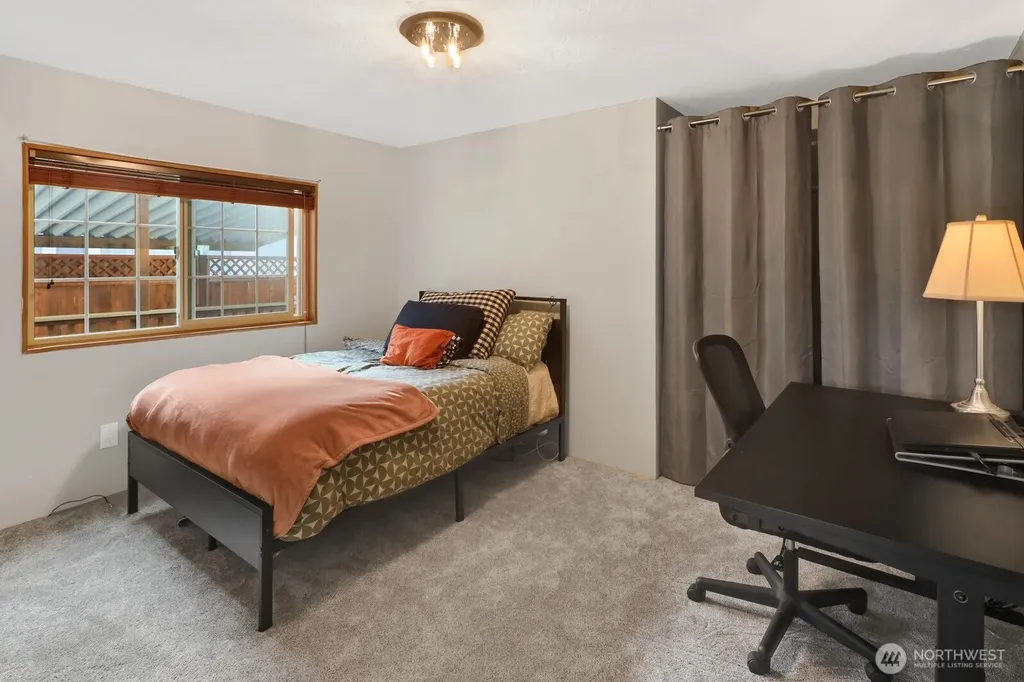 425 N Chuckanut Drive Bellingham WA 98229