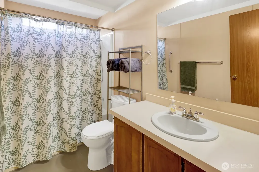 425 N Chuckanut Drive Bellingham WA 98229