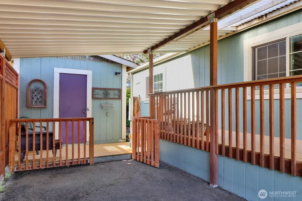 425 N Chuckanut Drive Bellingham WA 98229