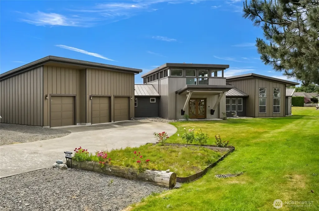 5493 Salish Road Blaine WA 98230
