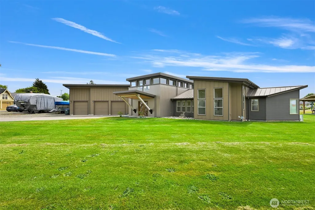 5493 Salish Road Blaine WA 98230