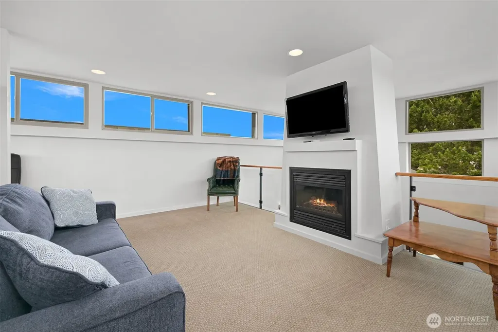 5493 Salish Road Blaine WA 98230