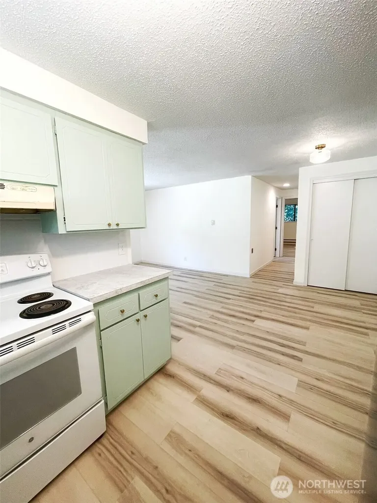 1714 SE Susan Tumwater WA 98501