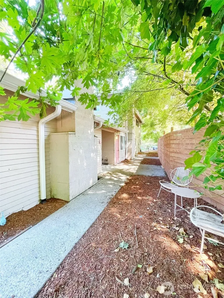 1714 SE Susan Tumwater WA 98501
