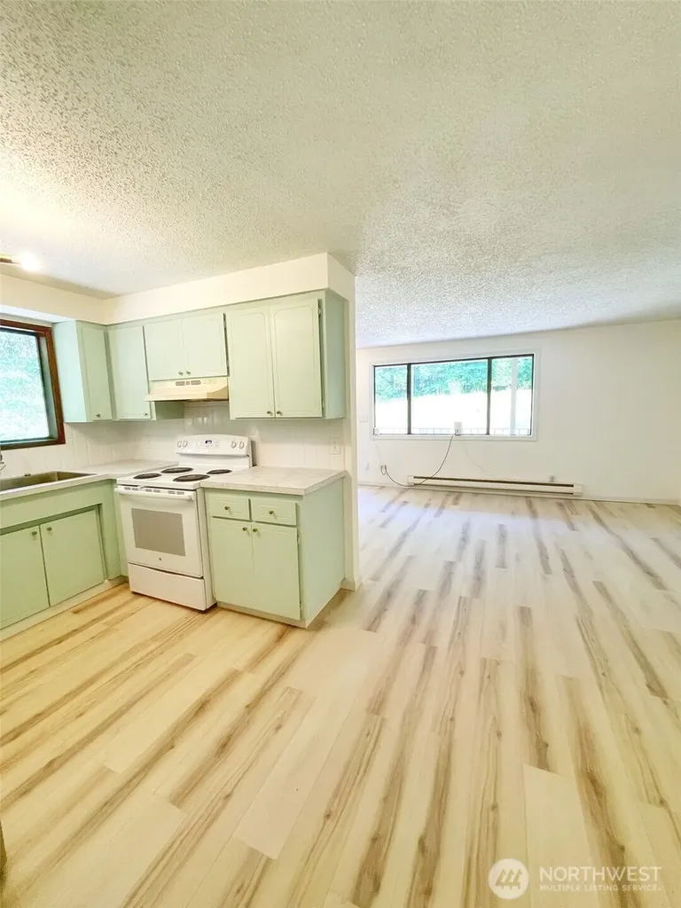 1714 SE Susan Tumwater WA 98501