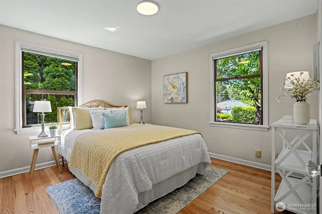 6519 40th Avenue NE Seattle WA 98115