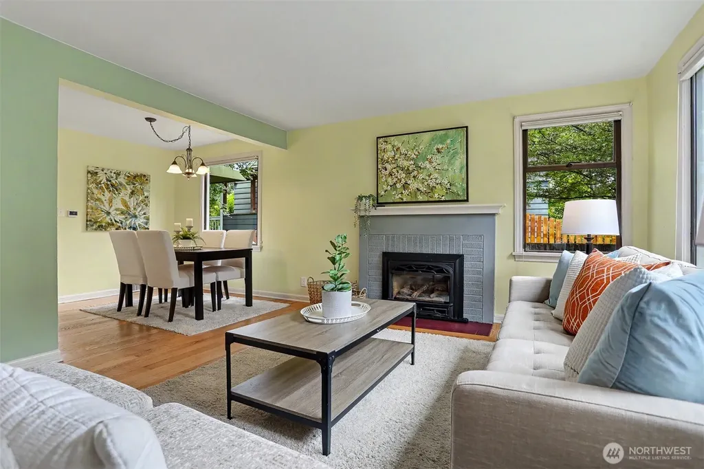 6519 40th Avenue NE Seattle WA 98115