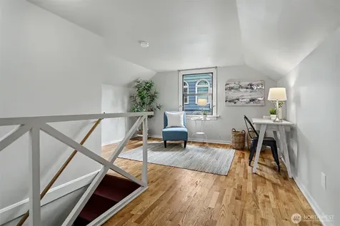 6519 40th Avenue NE Seattle WA 98115