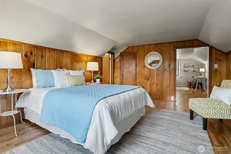 6519 40th Avenue NE Seattle WA 98115