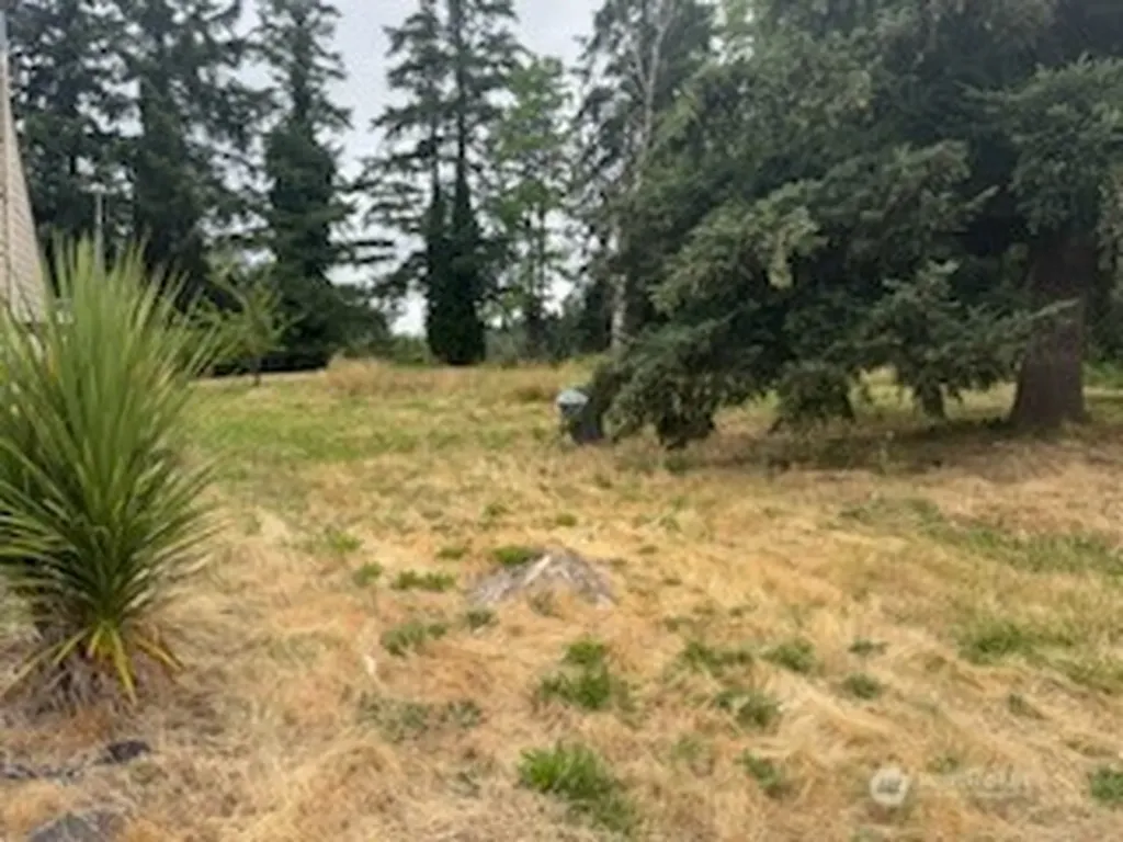 1210 N 7th Avenue Kelso WA 98626