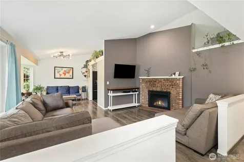 3007 23rd Avenue Ct SE Puyallup WA 98374