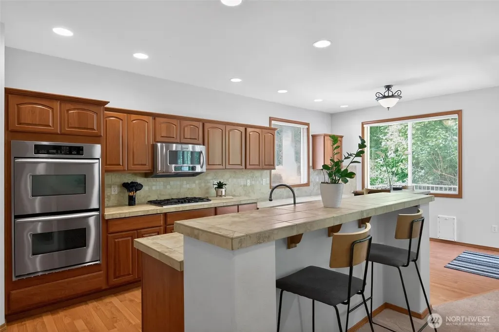 35099 41st Place S Auburn WA 98001
