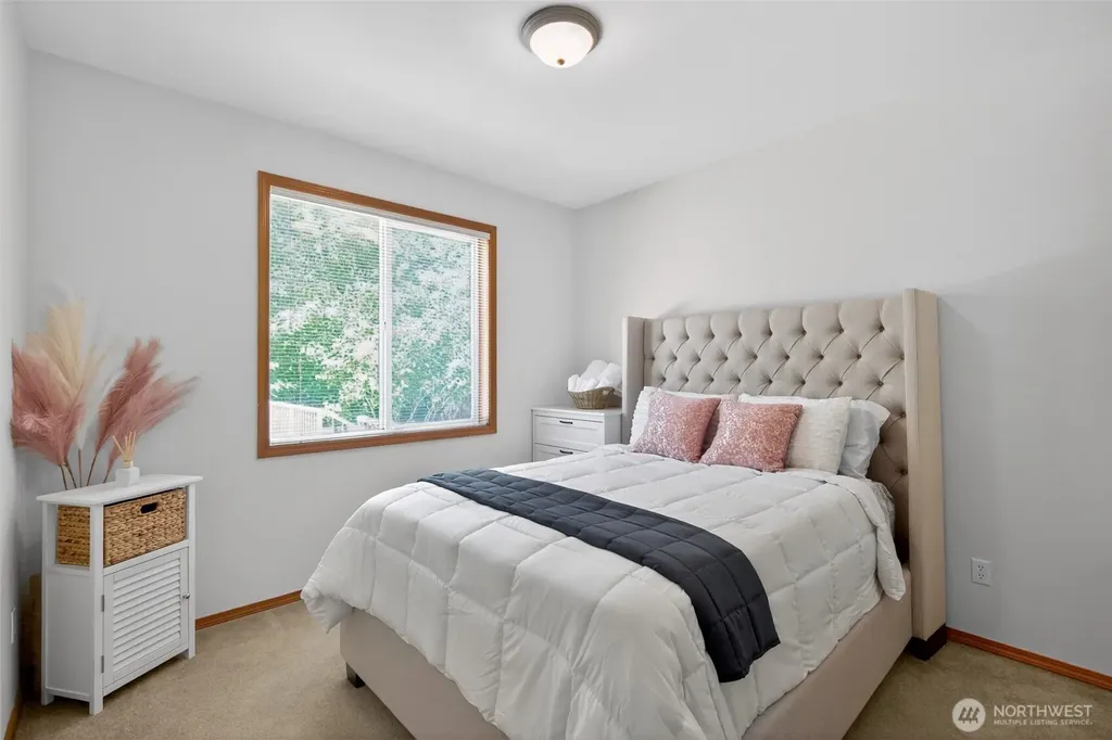 35099 41st Place S Auburn WA 98001