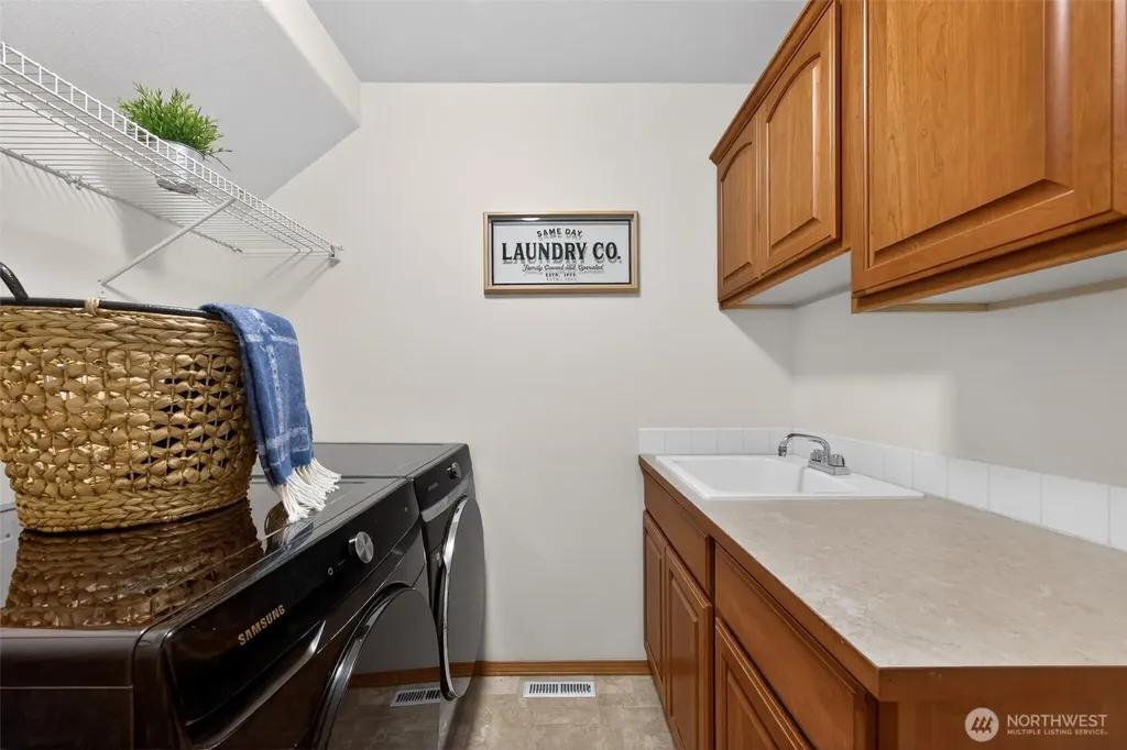 35099 41st Place S Auburn WA 98001